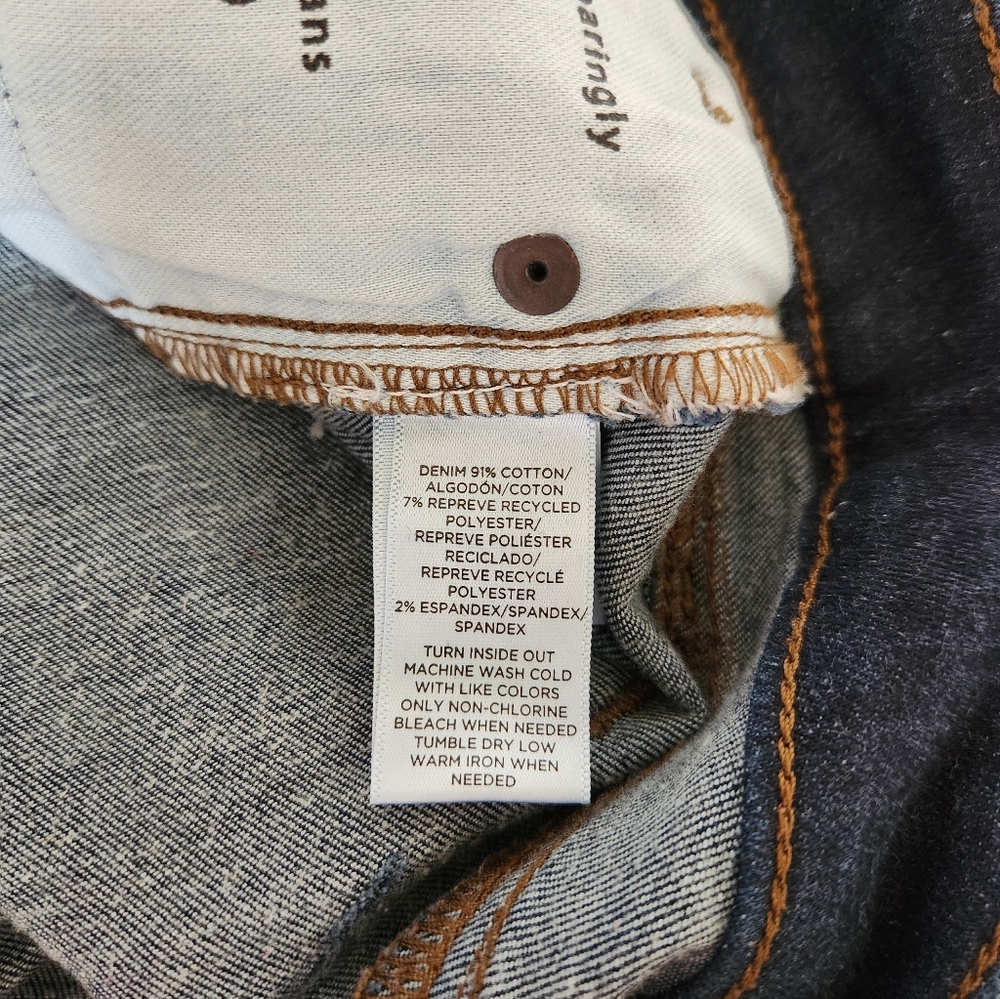 LOFT curvy skinny dark wash with destroyed hem - Picture 7 of 8
